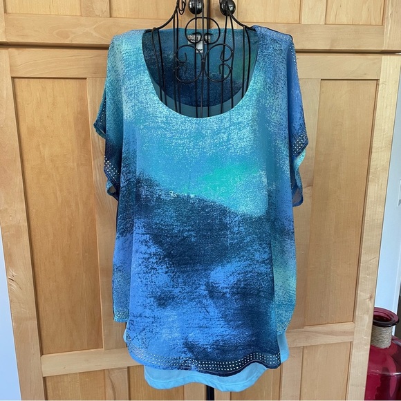 World Unity blue with bling Top with underneath tank size Large - Picture 1 of 8